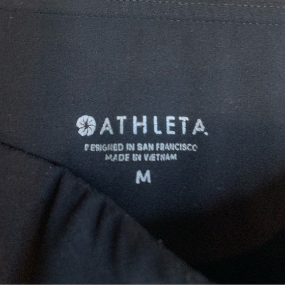 Athleta Black Capri Leggings Women’s Size Medium - Picture 6 of 6